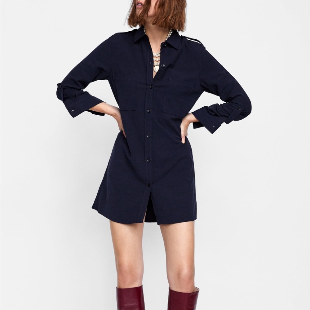 Blue dress with pockets